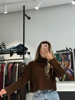 “Martha” Cropped Rib Turtleneck Sweater - Brown