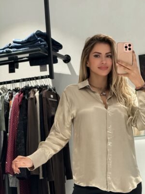 “Celeste” satin shirt
