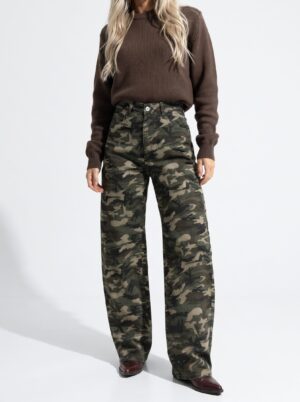 “Jedie” | Camouflage Balloon Jeans